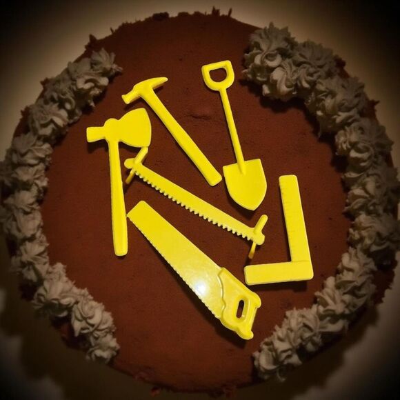 Vintage Yellow Plastic Charm Crafts Tools Cake Topper Hammer Saw Shovel 2” B17 - Picture 1 of 4